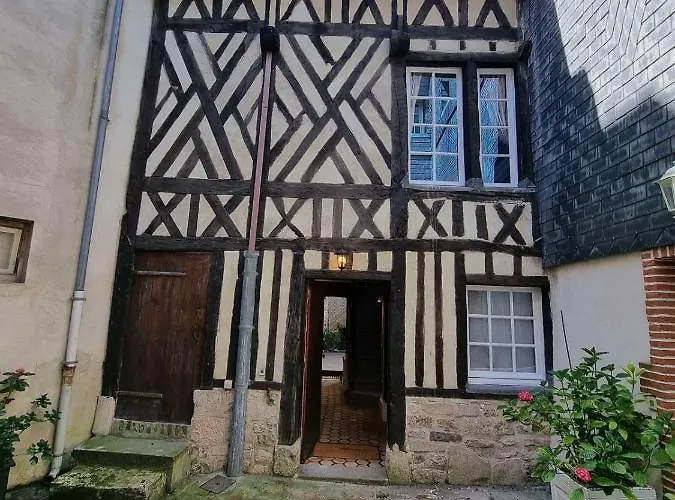 La Terrasse Notre Dame - Character House - 4p - Center 펜션 *