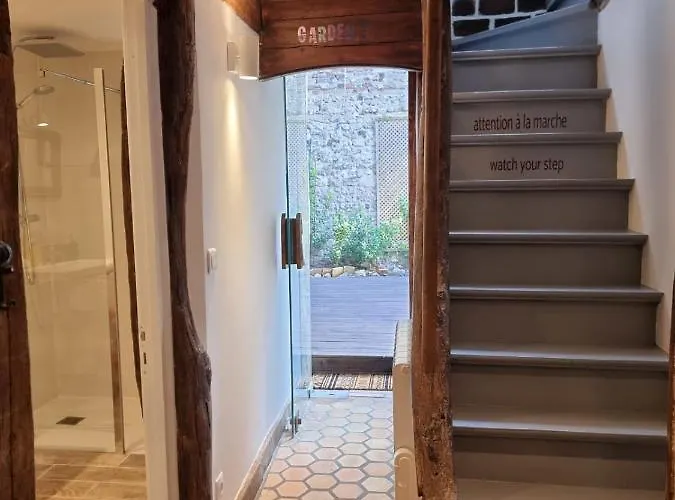 La Terrasse Notre Dame - дом персонажей - 4p - Centre *